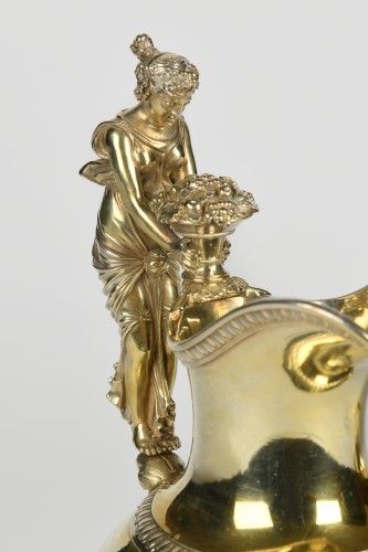 19th century - French Silver-Gilt Ewer, with the Coat of Arms of the English Royal Family 
