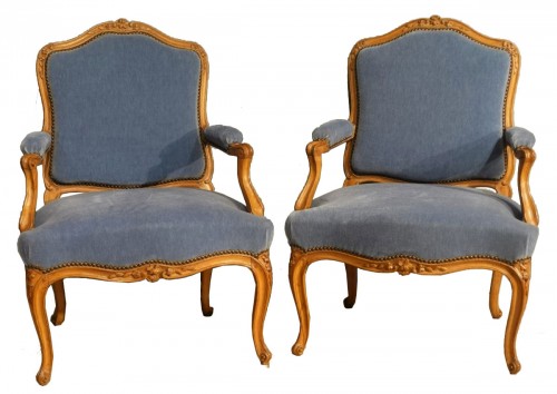 Louis XV Fauteuil, Hard to Find, Set of 6 French chairs - Circa