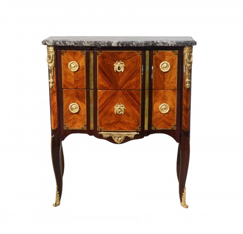 Commode Transition dite sauteuse estampillée J. Lapie