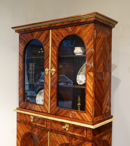 Bookcase Showcase in kingwood veneer – Regency period - 