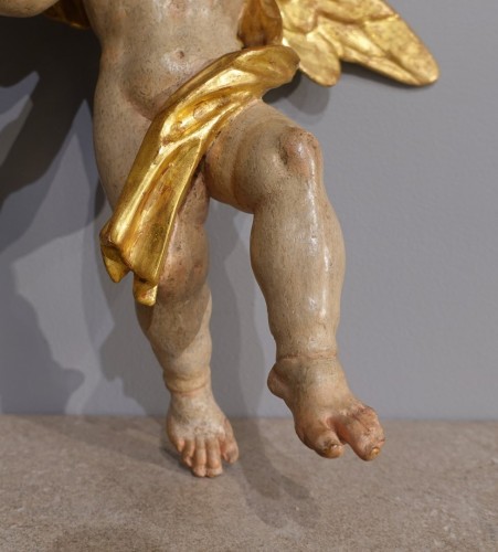 Paire de Putti céroféraires en bois polychrome du XVIIIe siècle - Louis XVI