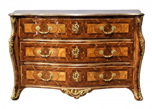 &#039;Heart&#039;&#039; chest of drawers inlaid with native woods from the Regency 