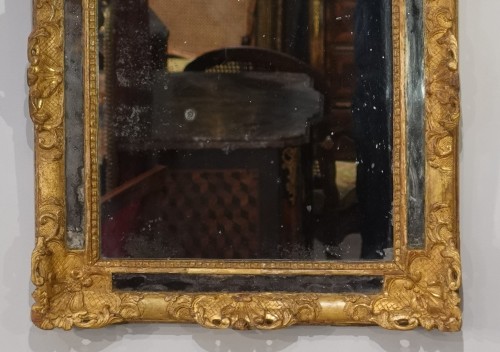 Régence - Miroir en bois doré d'époque Régence