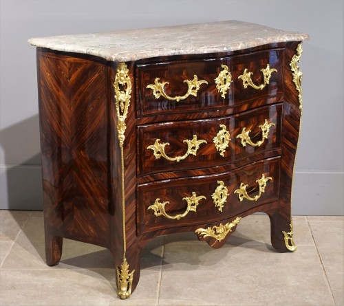 Furniture  - Chest of drawers in violet wood Stamped A. Criaerd 