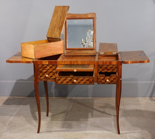 Furniture  - Louis XV dressing table writing desk in cubic marquetry