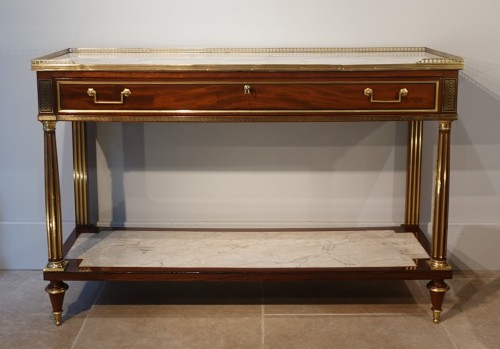 Console desserte Louis XVI en acajou attribué à Bernard Molitor - Mobilier Style Louis XVI