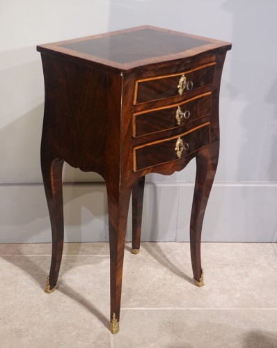 Louis XV chiffonier table from the 18th century - Furniture Style Louis XV