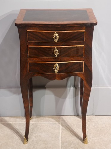 Louis XV - Louis XV chiffonier table from the 18th century