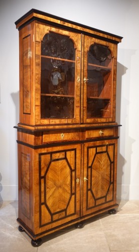 French Louis XIV Library Showcase Thomas Hache Circa 1700/1710 - Furniture Style Louis XIV