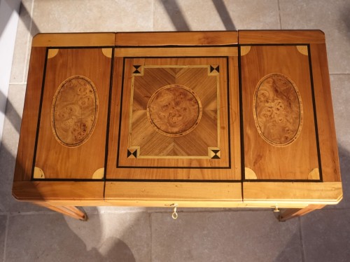 Louis XVI - Louis XVI Dressing Table circa 1780