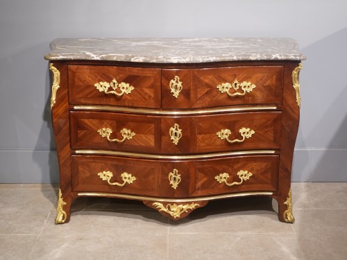 Antiquités - Chest of drawers stamped Louis Delaitre – 18th century