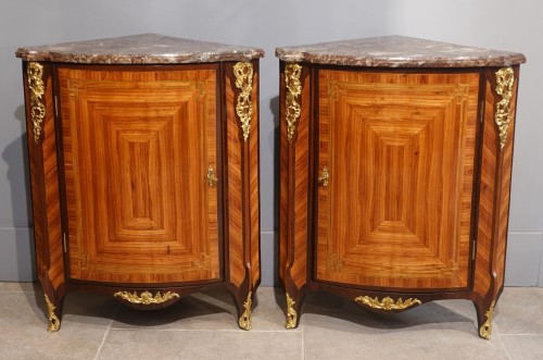 Furniture  - Pair of period Transition corners stamped I.DUBOIS