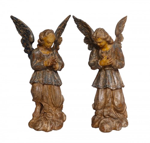 Pair of polychrome angels, Italy 18th century