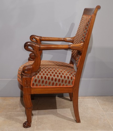 Pair of Empire armchairs in blond mahogany - Early 19th century - Empire