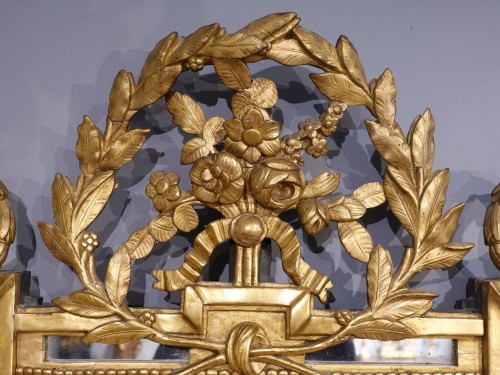 Miroir Louis XVI en bois doré d'époque XVIIIe - Gérardin et Cie
