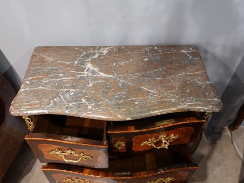 Louis XV - 18th-Century Chest of Drawers Stamped P. A. Galligne