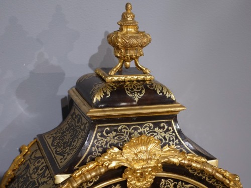 Antiquités - Louis XIV Clock, Jacques Thuret Movement and Boulle Marquetry