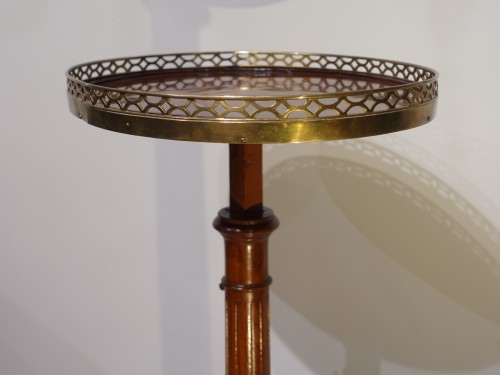 Louis XVI - Rack and pinion pedestal table stamped C. TOPINO