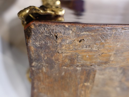 Mobilier Commode - Commode d'entre-deux estampillée J. BIRCKLE d'époque XVIIIe