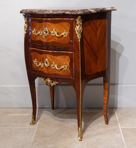 Mobilier Commode - Commode estampillée IB HEDOUIN d'époque XVIIIe