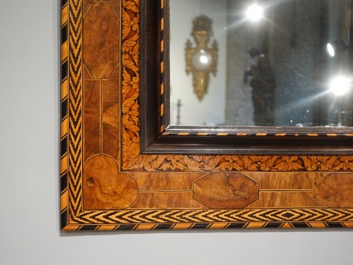 Miroir marqueté attribué à Noël Hache, époque XVIIe siècle - Gérardin et Cie