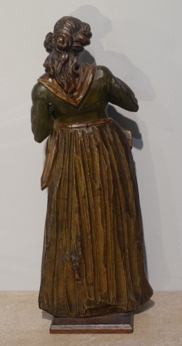 Louis XVI - 18th-century wood sculpture: "Woman Sowing"