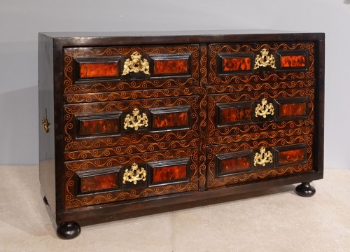 Cabinet de voyage Espagne XVIIe siècle - Mobilier Style Louis XIII