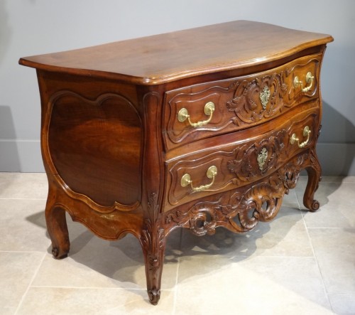 Commode provençale Louis XV d'époque XVIIIe - Gérardin et Cie