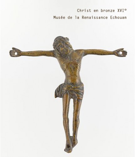 Christ d'applique en bronze doré d'époque fin XVe  début XVIe siècle - Art sacré, objets religieux Style Renaissance