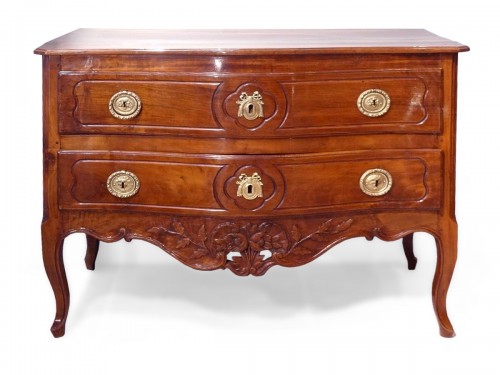 Commode provençale dite « sauteuse », Transition, époque XVIIIe