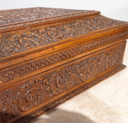 Mobilier Cabinet & Coffre - Coffret de mariage en bois de Sainte Lucie, atelier de César Bagard