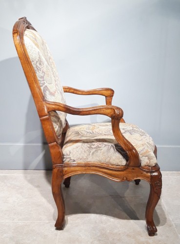 Louis XV - Fauteuil "à châssis" italien d'époque XVIIIe