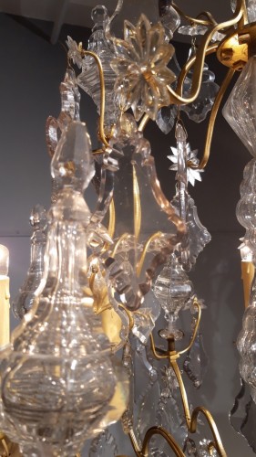 Lighting  - Chandelier in crystal and bronze, 18th century