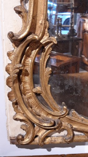 Louis XV - Large Louis XV mirror in gilded wood, 18th  century