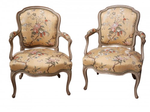 Pair Of Louis XV Cabriolets Stamped Lc Carpentier, XVIII °