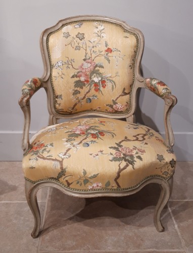 Sièges Fauteuil & Bergère - Paire de cabriolets Louis XV estampillés L.C. Carpentier