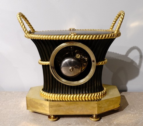 Pendule Panier d'époque Empire portant le poinçon de la Maison « Japy Frères » - Gérardin et Cie