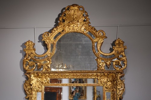 French &quot;Regence&quot; mirror in golden wood, early 18th century - Mirrors, Trumeau Style French Regence