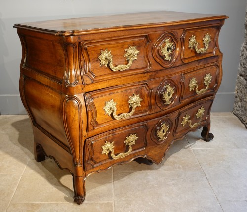 Lyonnaise Louis XV chest of drawers - Furniture Style Louis XV