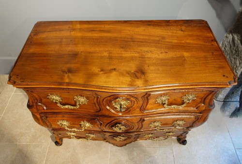 Commode lyonnaise Louis XV - Gérardin et Cie