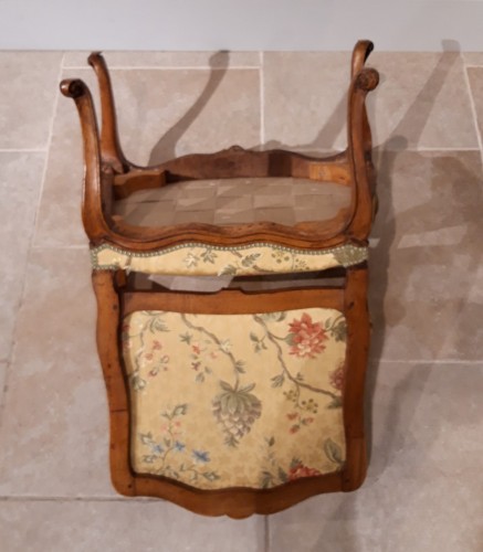 Louis XV - Pair Of Louis XV Armchairs In Walnut