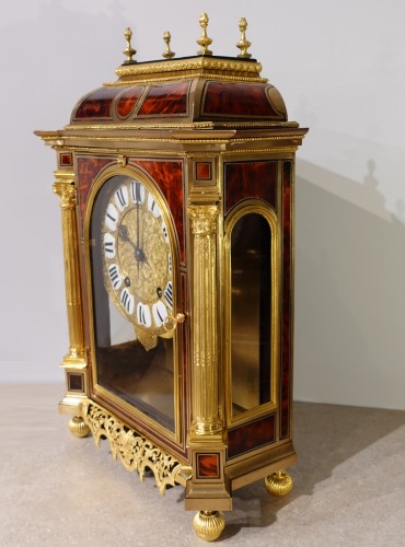 French Table clock signed B.G Martinot, Louis XIV, 17th century - Louis XIV