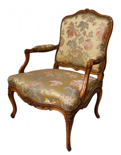 Louis XV armchair stamped "Falconet"