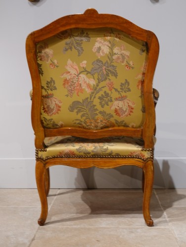 Louis XV - Fauteuil Louis XV estampillé « FRC Reuze »