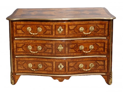 Commode Régence marquetée d'époque début XVIIIe