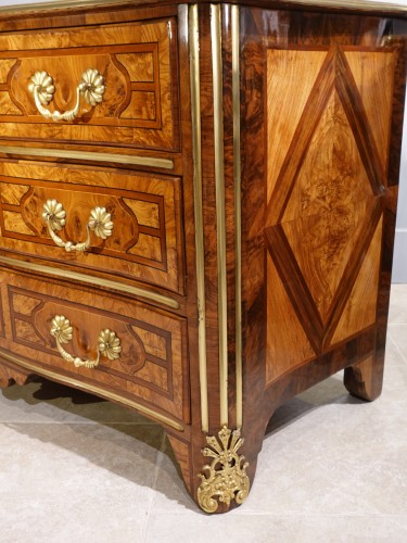 Commode Régence marquetée d'époque début XVIIIe - Régence