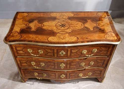 Antiquités - French chest of drawers, inlaid, &quot;Regence&quot;, 18th century