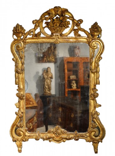 Miroir Louis XV en bois doré