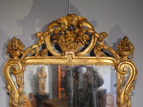 Louis XV mirror in gilded wood - Mirrors, Trumeau Style Louis XV