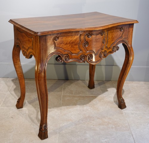 Louis XV Provençal Console, Walnut, Late 18th Century - 